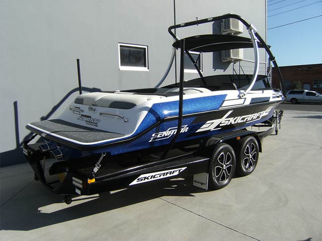 Senator-XR-Skicraft-Stock-Blue-side